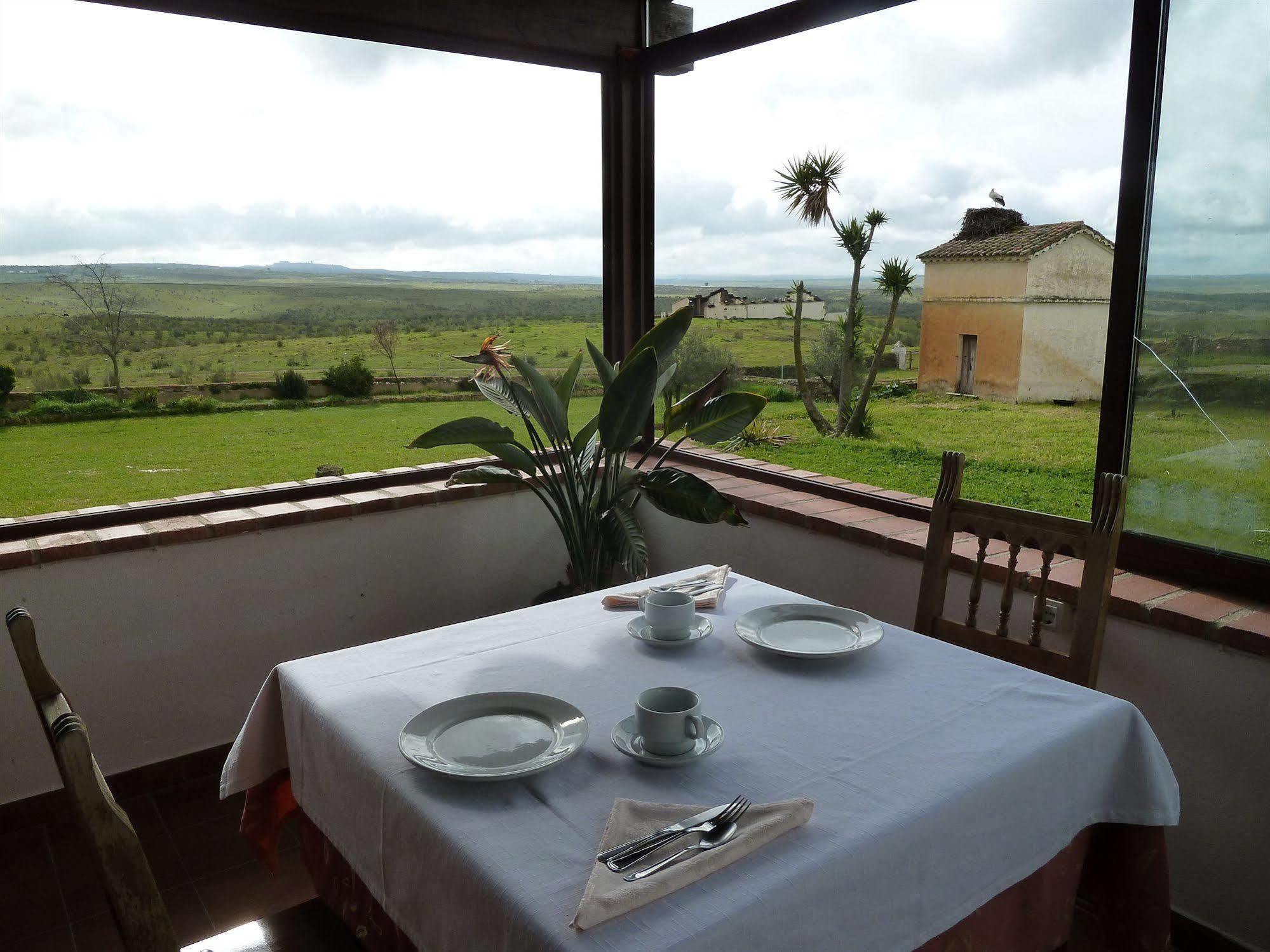 Casa Rural Las Canteras Trujillo Exterior photo